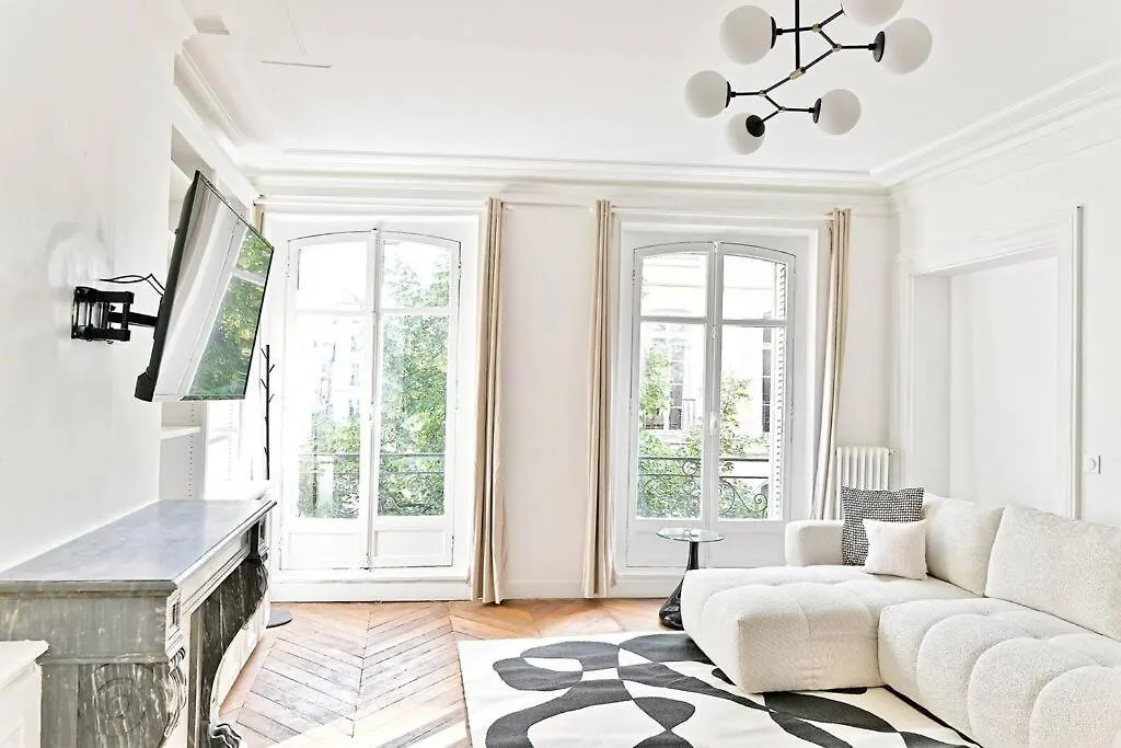 Parisien Spacieux #marais #rivoli - Ii Apartment