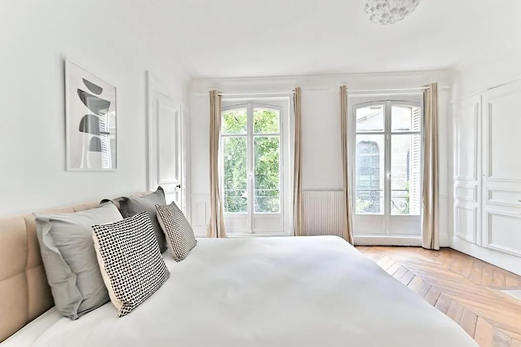 Parisien Spacieux #marais #rivoli - Ii Apartamento