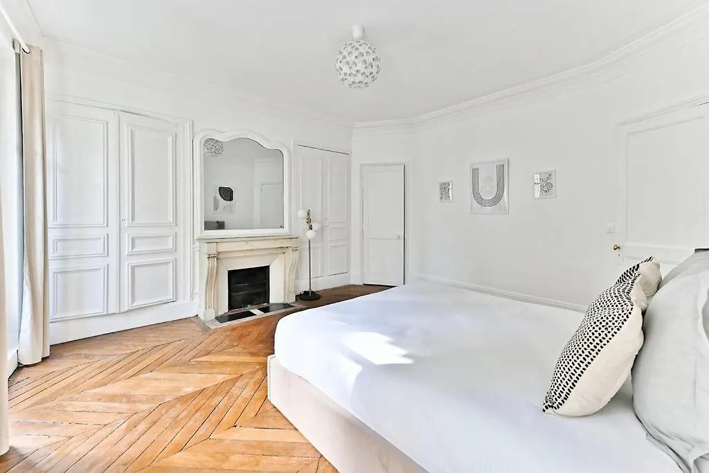 Parisien Spacieux #marais #rivoli - Ii Παρίσι